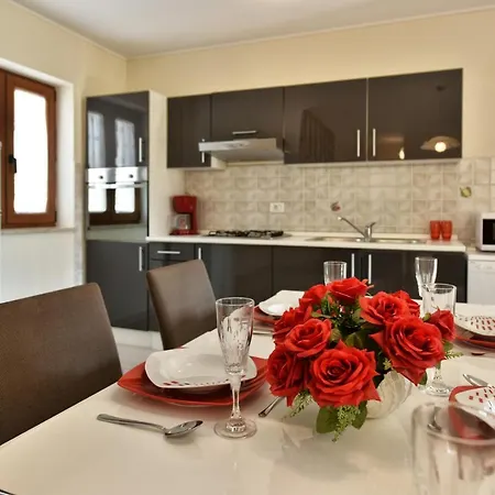 Villa Kmacici 376 *