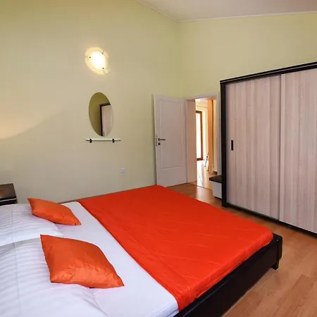 Kmacici 376 Sveti Lovrec Pazenaticki