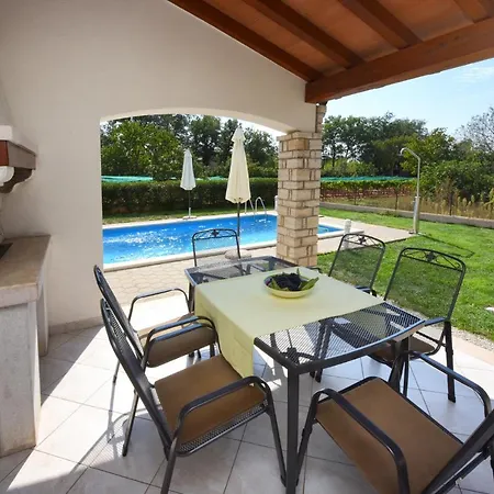 Villa Kmacici 376